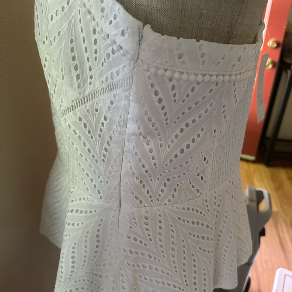 White House Black Market White Asymmetrical Peplum Camisole - Picture 3 of 4